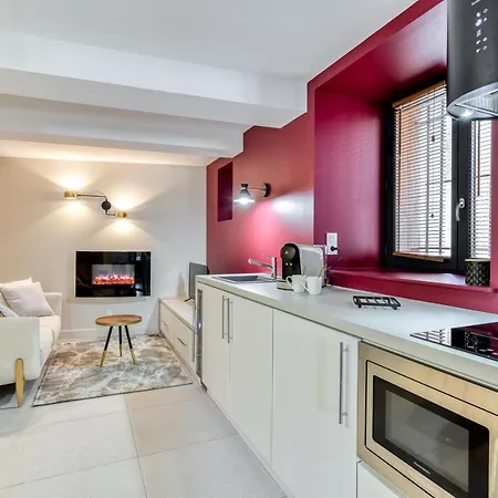 דירה Les De Laure - O Lit Divin, Instant De Volupte, Balneo Sauna, Climatisation, Netflix, 160m De La Cite Medievale קרקסון